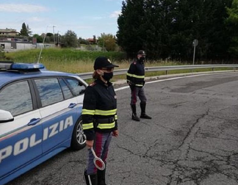 Controlli Anti-Covid E Sulle Strade Nel Teramano: 2 Denunce, 20 Multe E ...