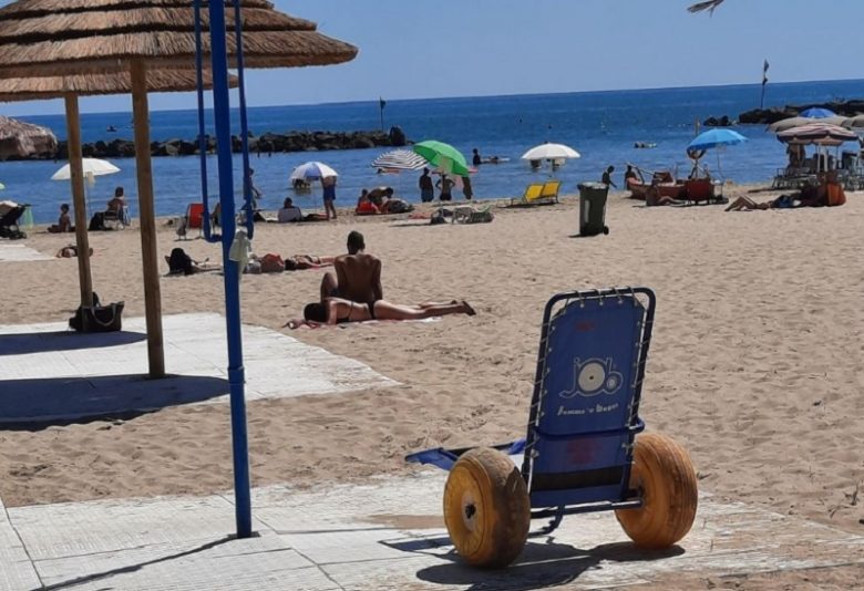 Alla Croce Rossa sambenedettese la vigilanza delle spiagge libere: “Regolamentare accessi”